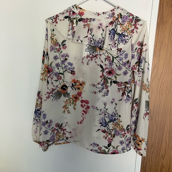 Blouse - Picture 2 of 4